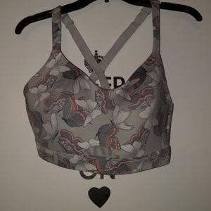 Victoria secrets pink sports bra